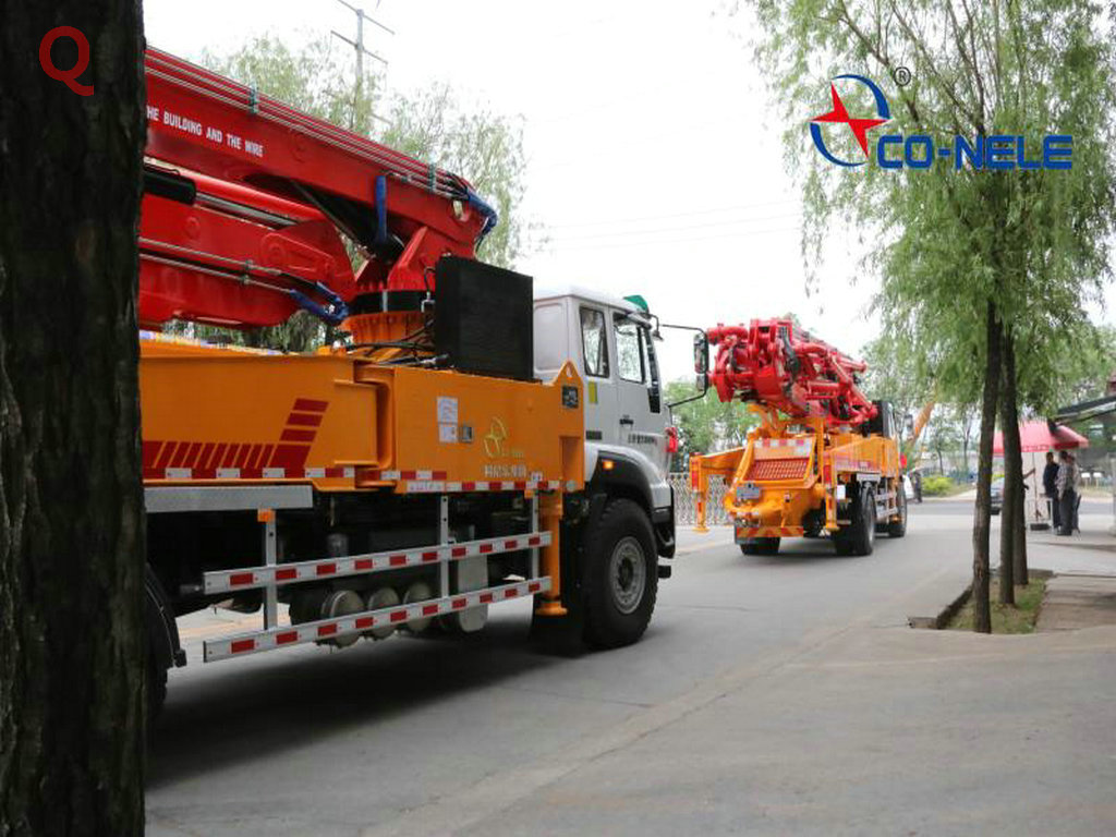 小型泵車，天泵，小型混凝土泵車