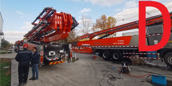 混凝土泵車的軟管操作細節