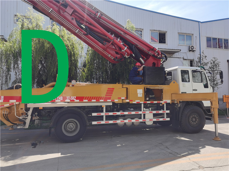 青島混凝土泵車價(jià)格 (25)