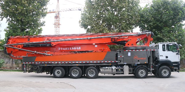 支撐泵車(chē)時(shí)應(yīng)選擇什么樣的場(chǎng)地？