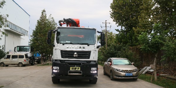 泵車如何減輕自重？