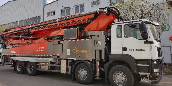 科尼樂58米泵車針對大型施工而設計，適合多種工地工況