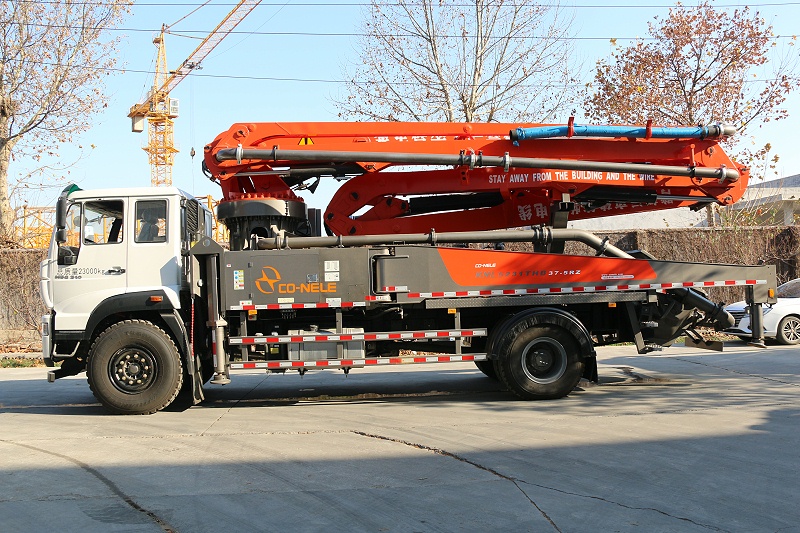 37米泵車 (11)
